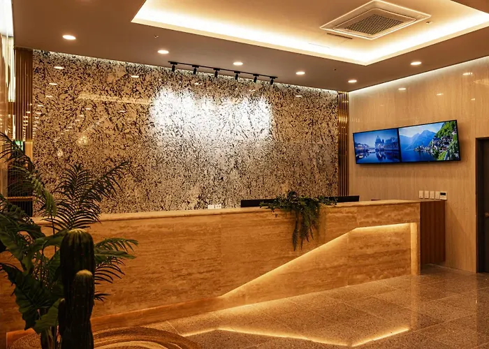 Raviens Haeundae Avenue 釜山