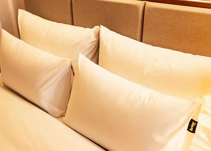 Raviens Haeundae Avenue 4*
