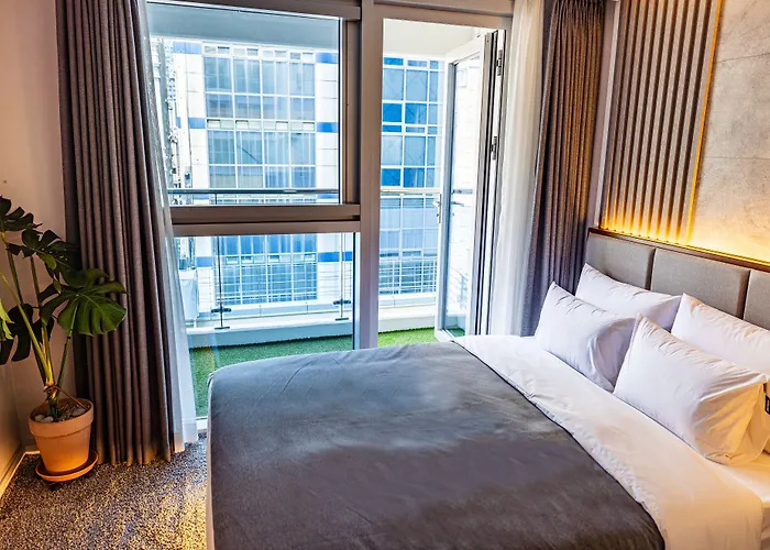 Raviens Haeundae Avenue 4* 釜山