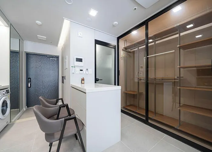 Raviens Haeundae Avenue Hotel apartamentowy Pusan