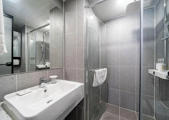 Hotel apartamentowy Raviens Haeundae Avenue Pusan
