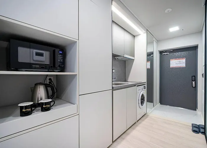Hotel apartamentowy Raviens Haeundae Avenue 4*