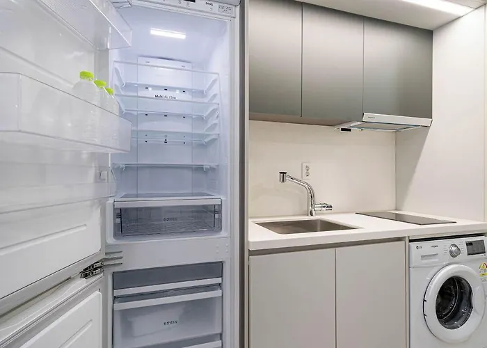 Hotel apartamentowy Raviens Haeundae Avenue Pusan